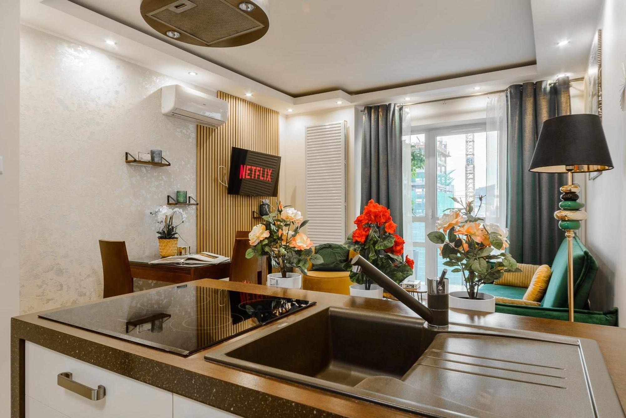 Lumina Apart With Balcony Platinum Tower Warsaw Exterior photo